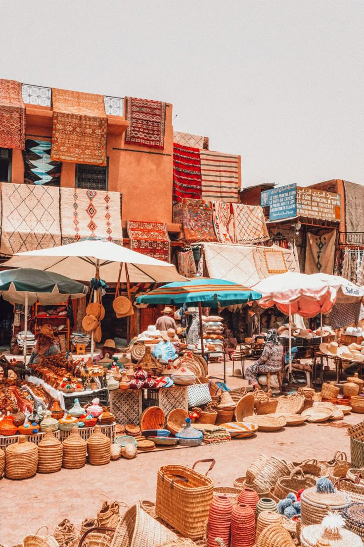 marrakech-souks-lanterns.jpg<br />
